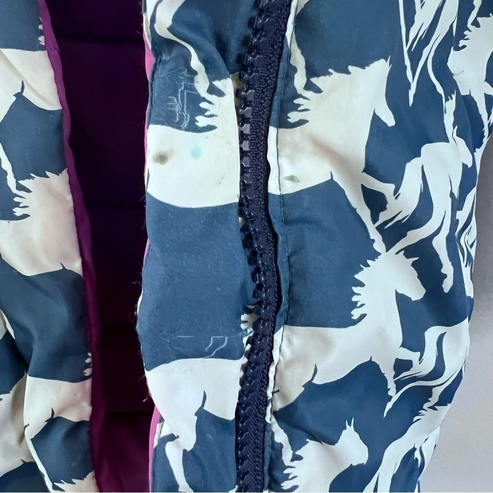 Hatley reversible galloping horse print puffer coat size 3 - Picture 5 of 9